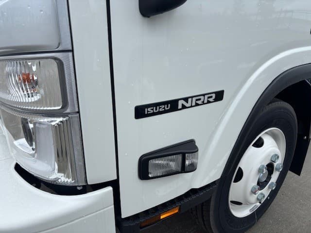 2025 Isuzu in Ankeny, IA — photo 5